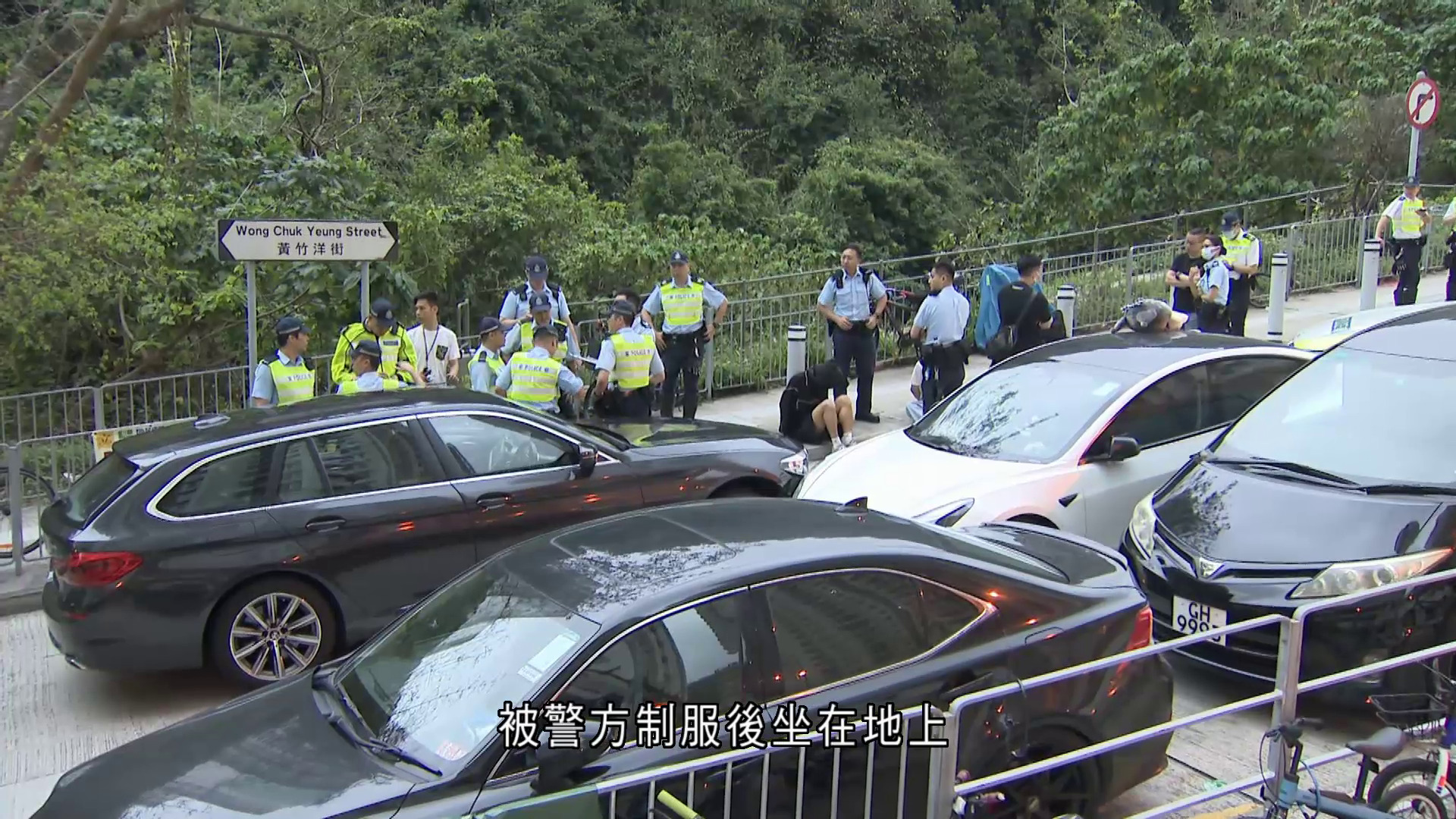 尖沙咀毒品車衝路障狂飆14公里　至火炭迎面撼警車　4人被捕、2警員受傷