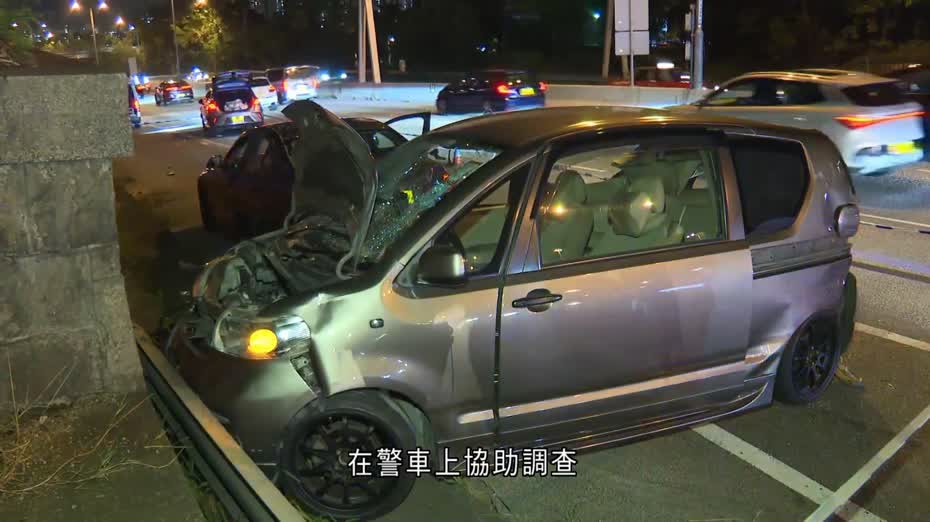 吐露港公路兩男處理壞車　被私家車撞倒　一人昏迷送院搶救