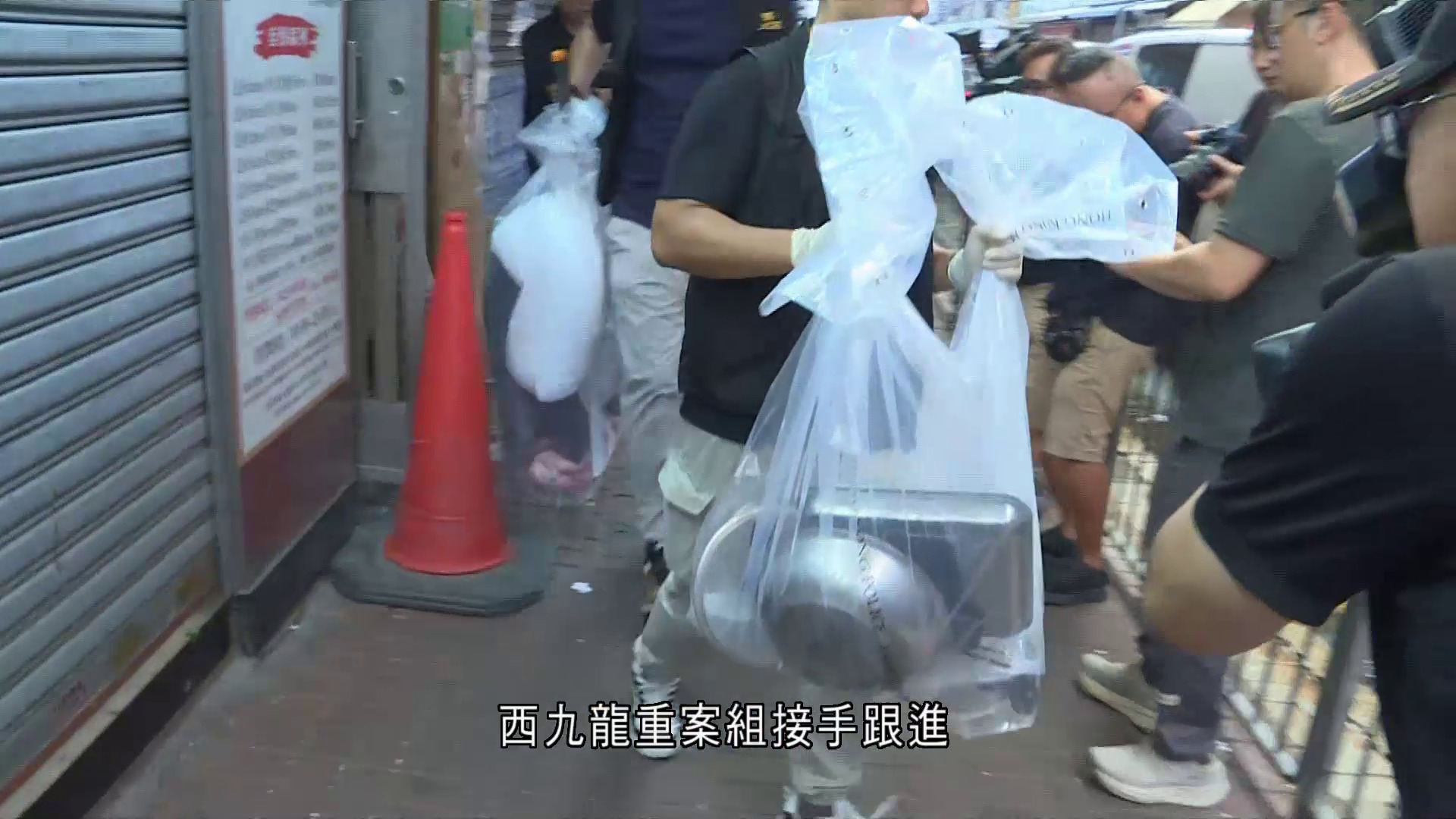 長沙灣越南女子疑失蹤　重案組唐樓通宵蒐證檢東洋刀