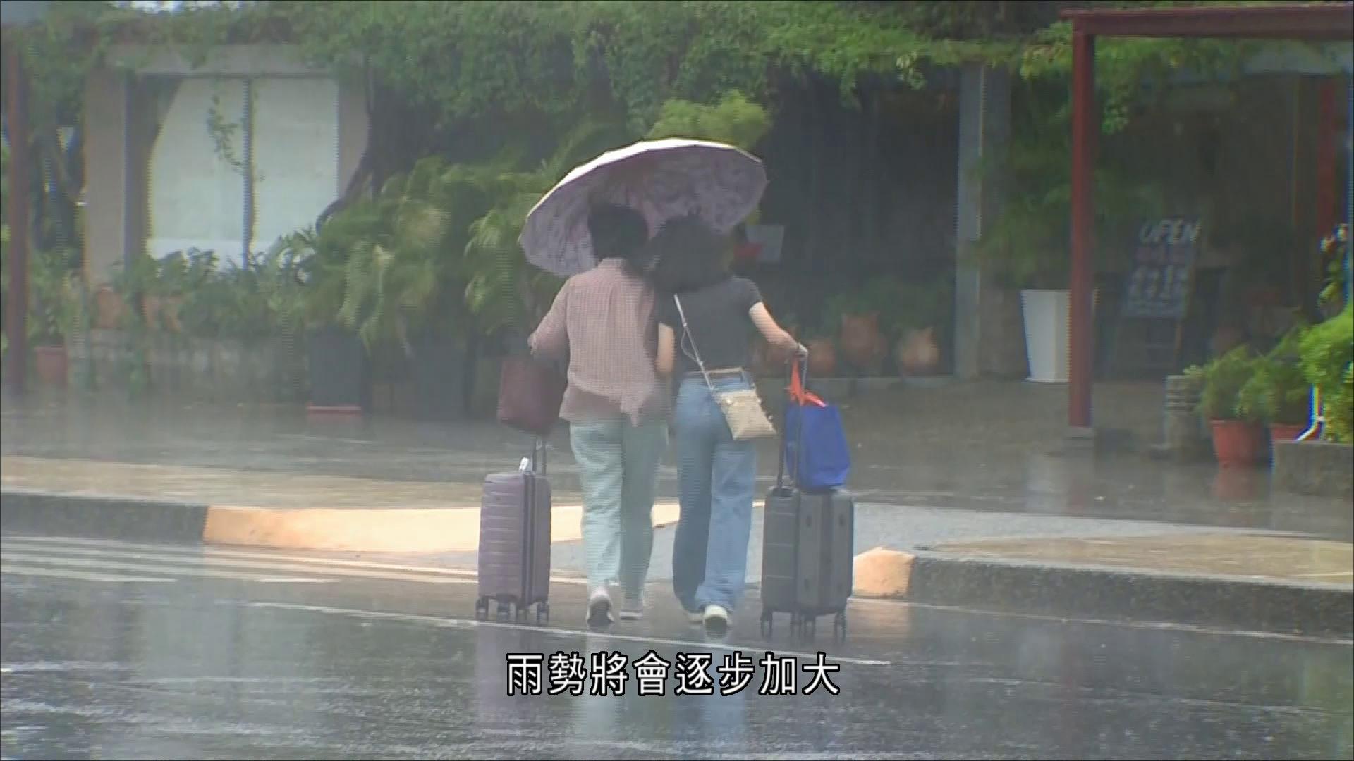 「韋帕」逼近　台灣發出海上警報　部分航線停航