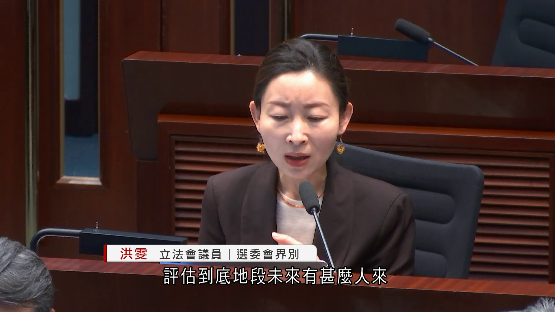 龍鼓灘及屯門西填海擬設產業園區　議員倡引龍頭企業落戶