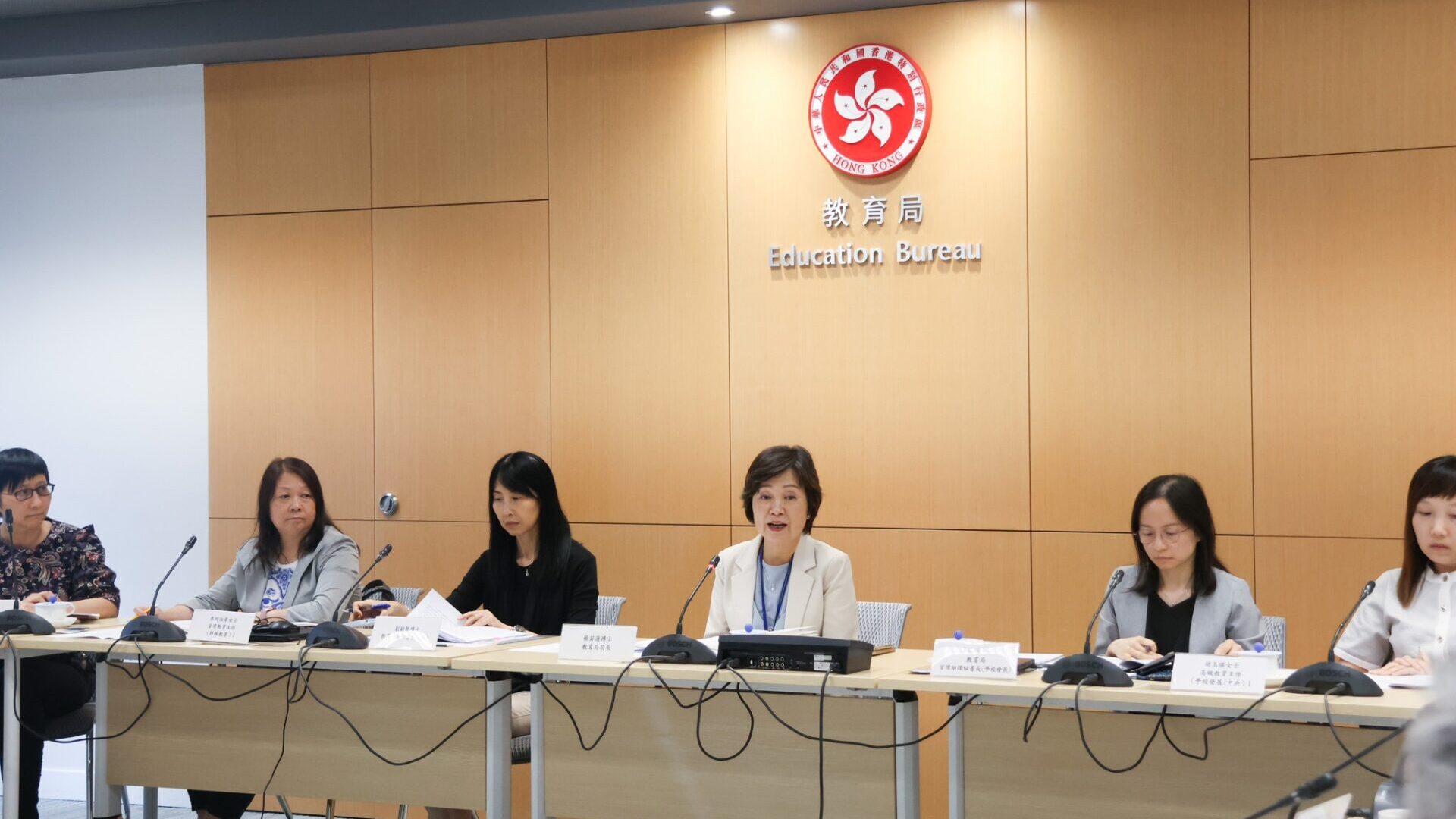個別學校疑「借殼」辦學　蔡若蓮：高度關注　重申將依法嚴懲違規