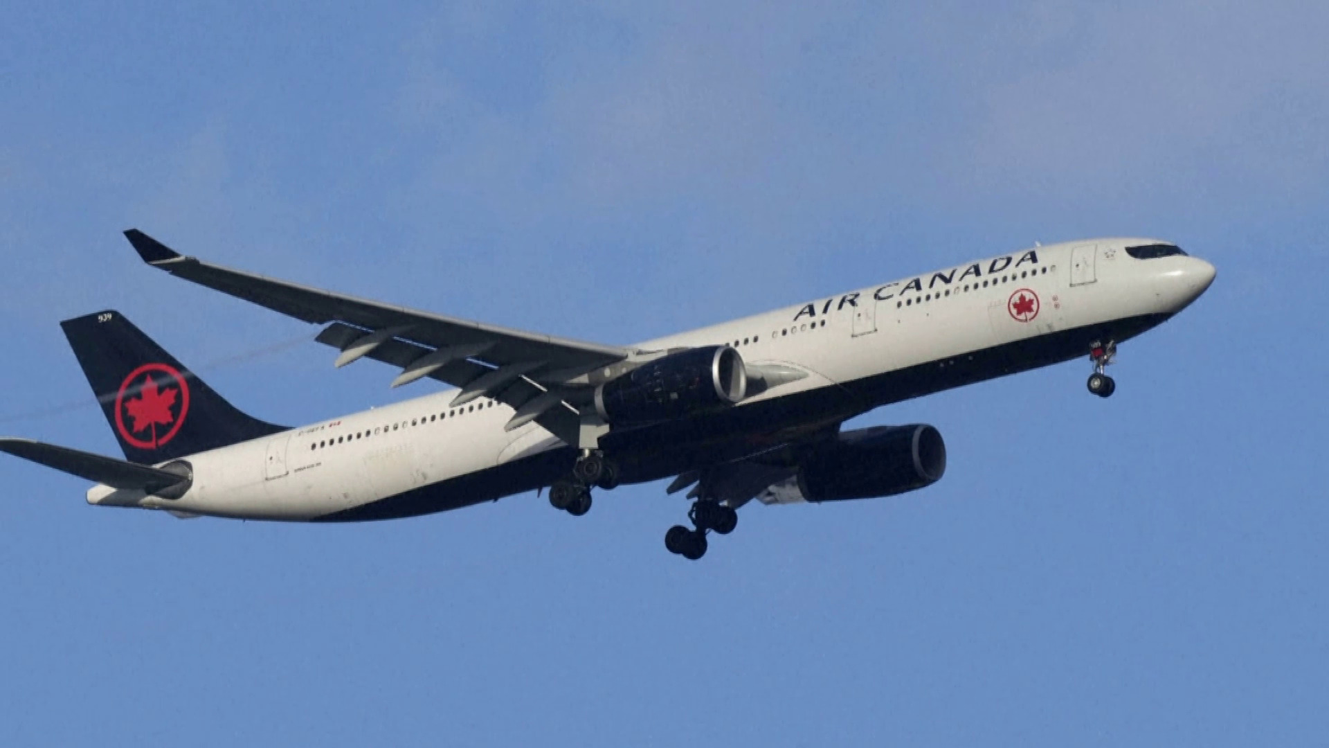 加航空服員周六罷工72小時　料數百班航班取消　約13萬旅客受影響