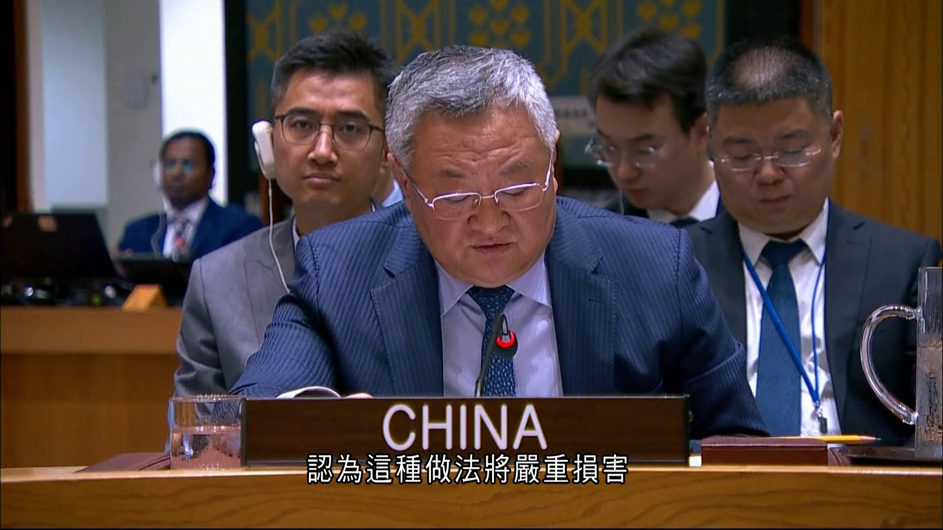 以伊戰爭｜安理會否決解除伊朗制裁　中方：批歐美製造緊張　無助增進互信