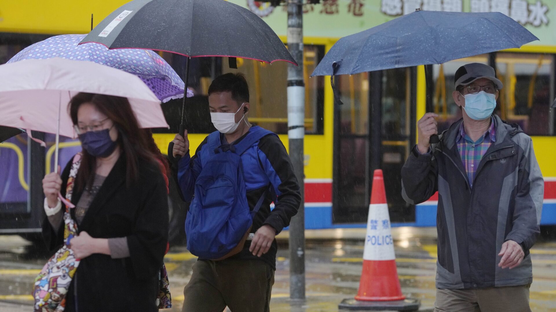 麥德姆｜天文台考慮明晚發一號風球　將評估周六是否改發更高信號