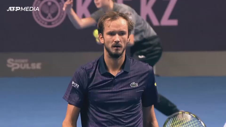 阿斯塔納網球公開賽 麥維迪夫兩盤勝馬羅山闖四強