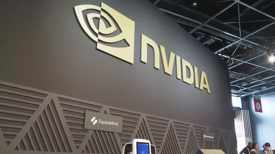 英偉達成為首間市值突破5萬億美元公司