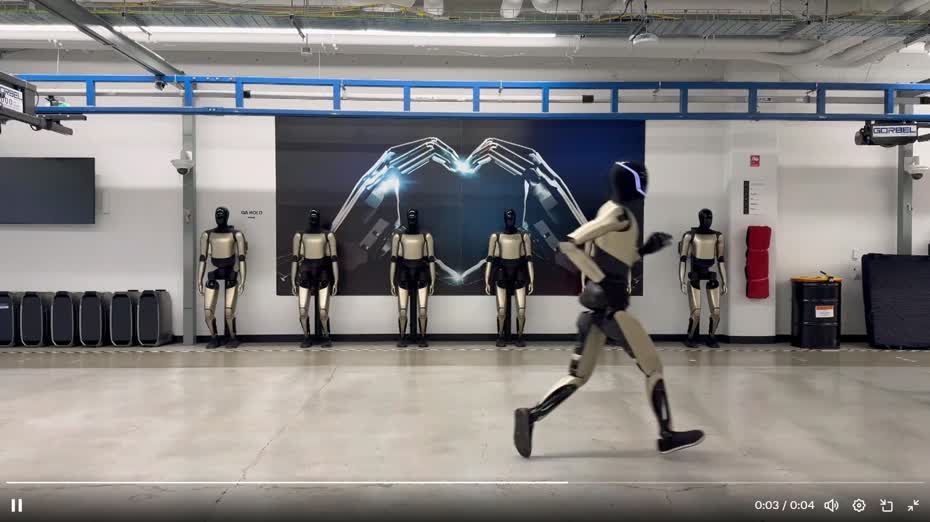 馬斯克轉發Optimus新機械人跑步短片