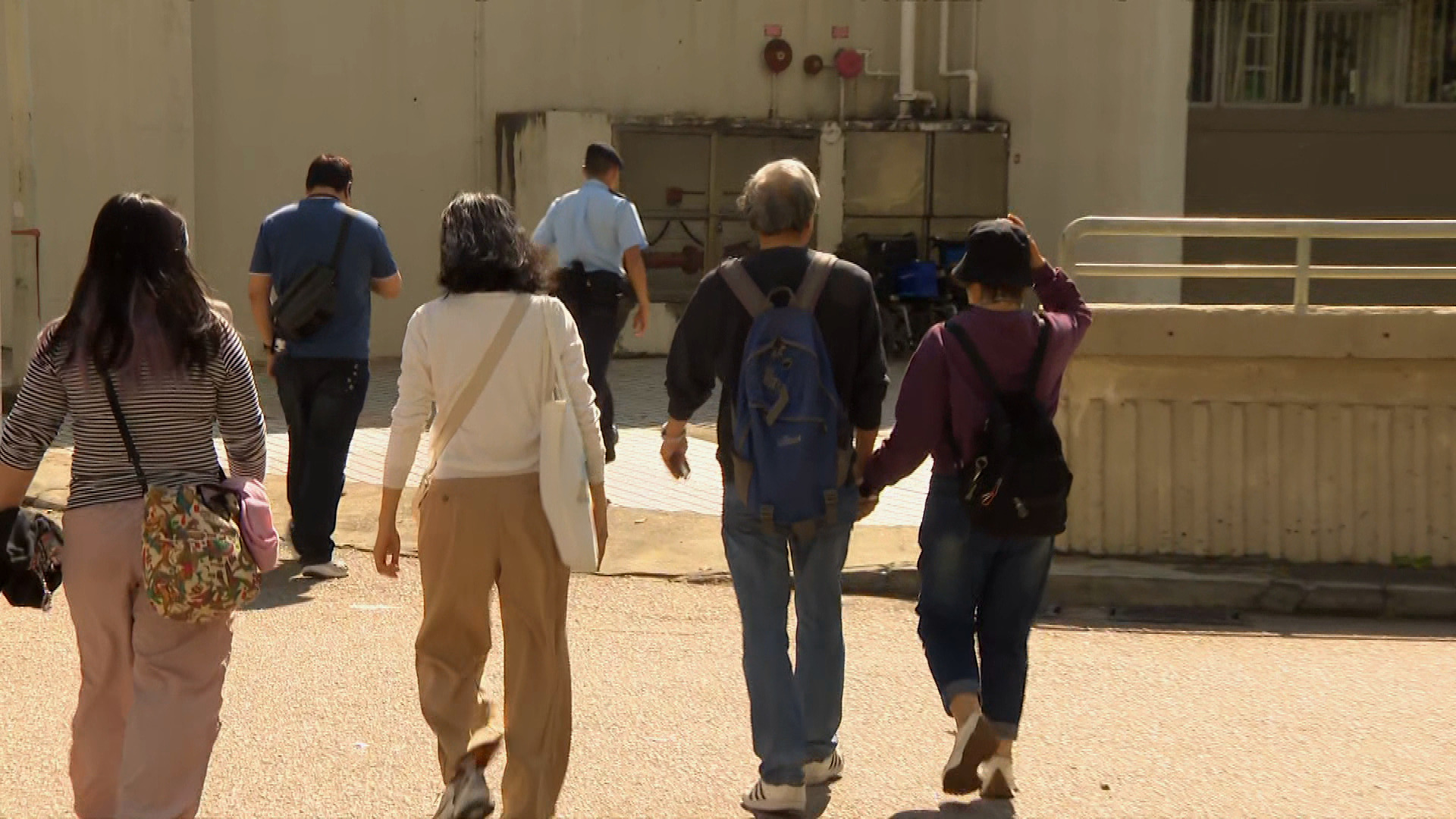 宏福苑大火｜法醫：遺體軟組織被燒毀、混雜其他遺骸　料辨認身份至少數月