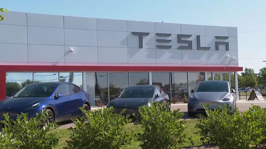 Tesla涉誇大輔助駕駛功能加州擬暫停銷售30天