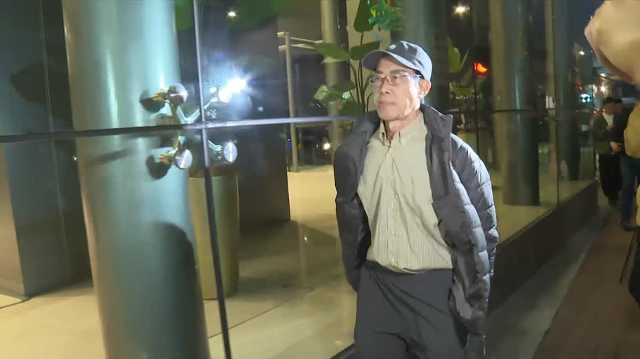 宏福苑大火｜廉署邀新舊法團主席助查　鄧國權離開時沒回應