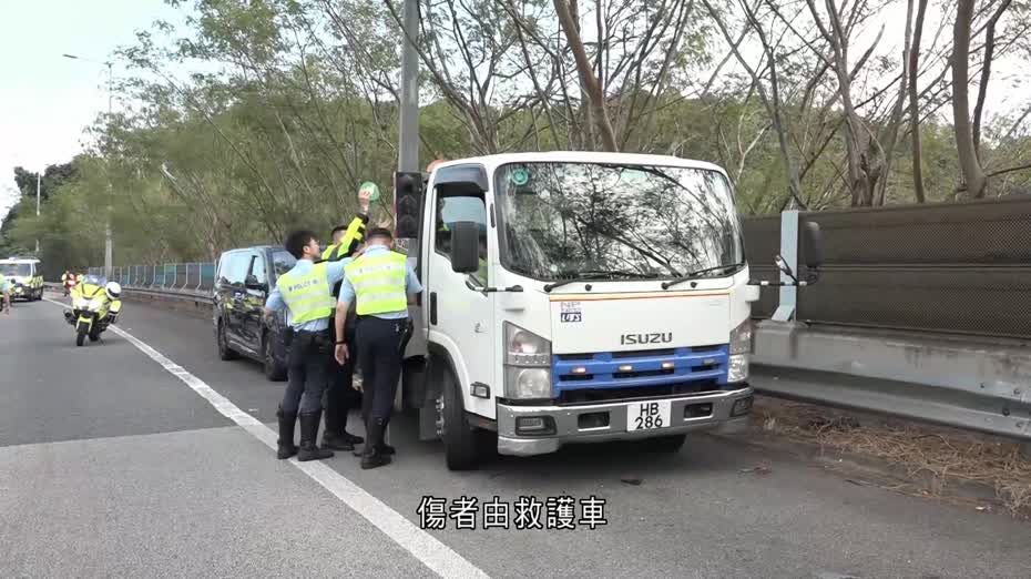 吐露港公路拖車司機遭貨車撞倒　送院救治