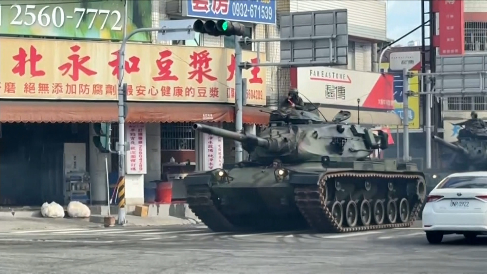 解放軍圍台軍演　孫立方：任何窮兵黷武、不負責任、倒果為因的行為都不可取