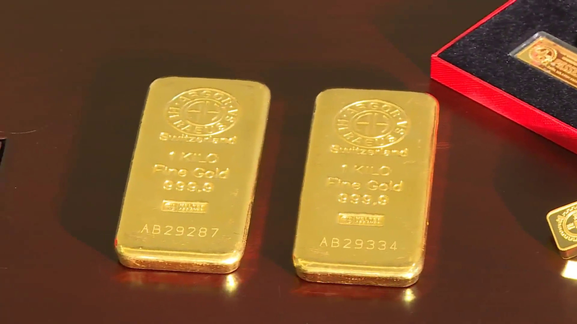 地緣政治局勢緊張　現貨金和鉑金見一周高位