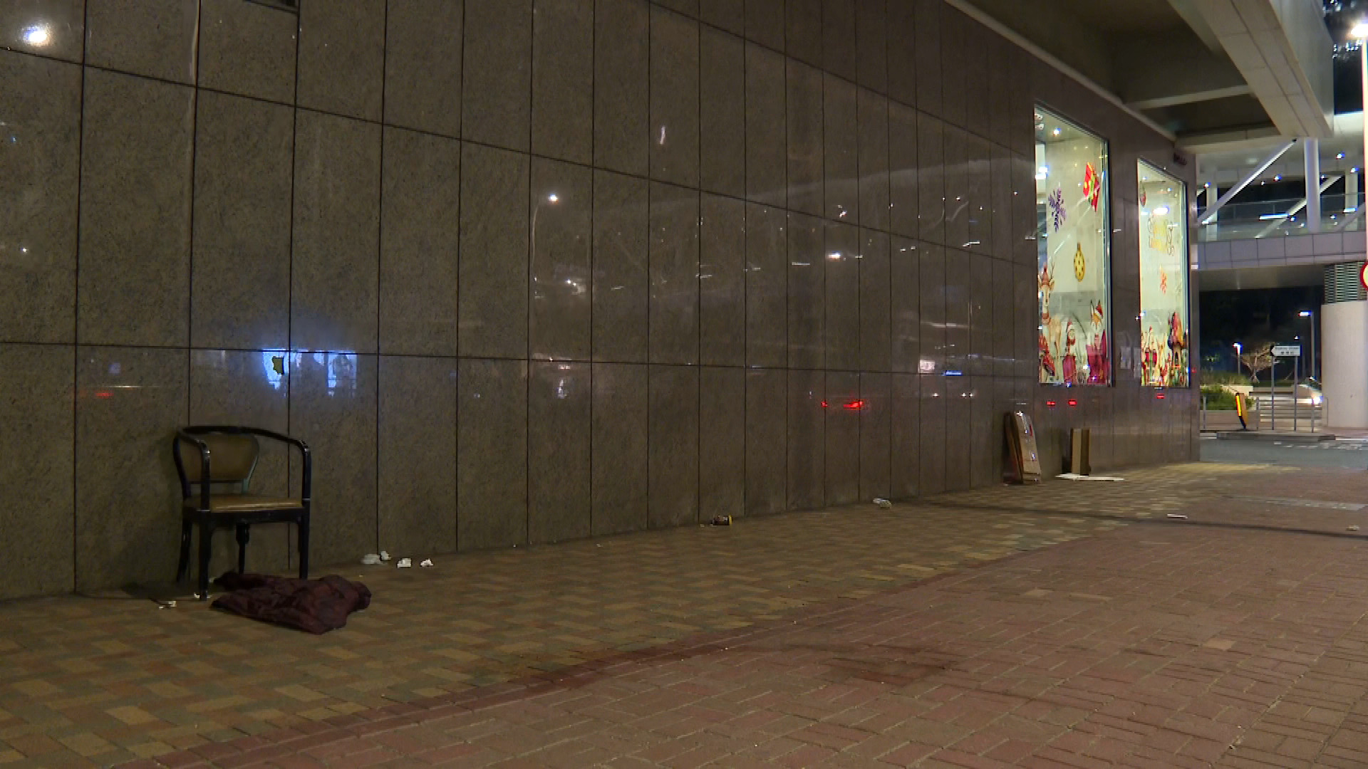 免試簽發駕照｜明起取消現場派籌　金鐘通宵人龍絕跡