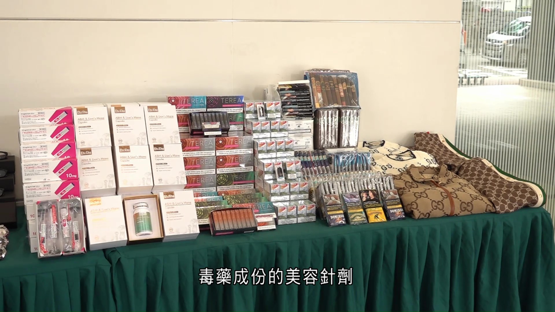 海關屯門截內河船　檢大批懷疑走私貨物　總值約5,600萬元