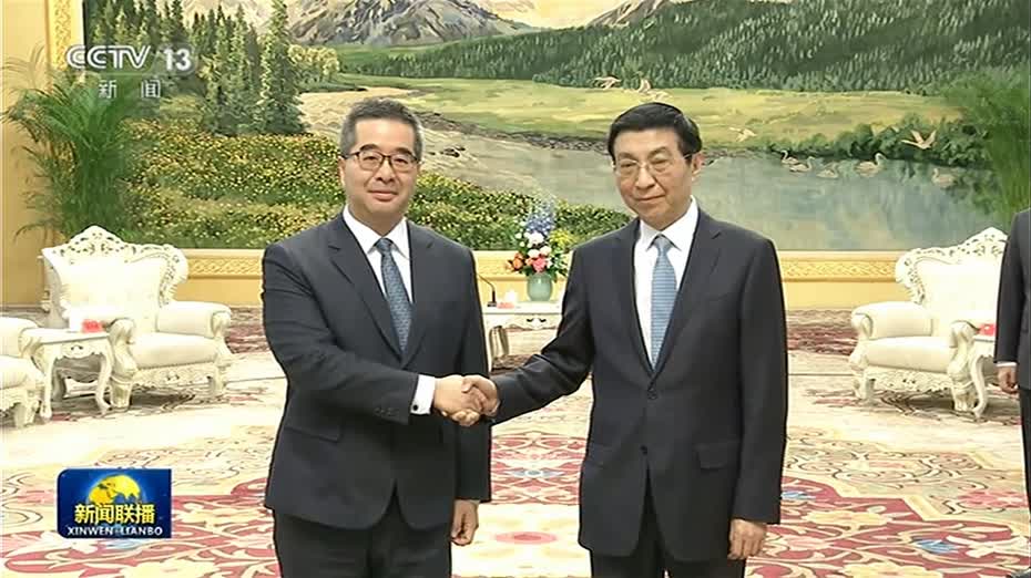 王滬寧會見國民黨副主席蕭旭岑