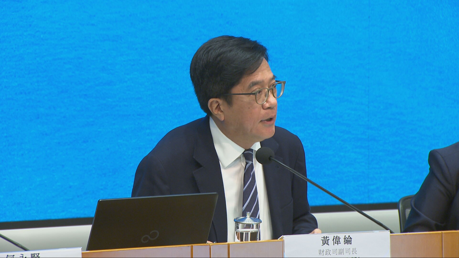 宏福苑大火｜政府方案排除原址重建　黃偉綸：實際需時可能10年以上