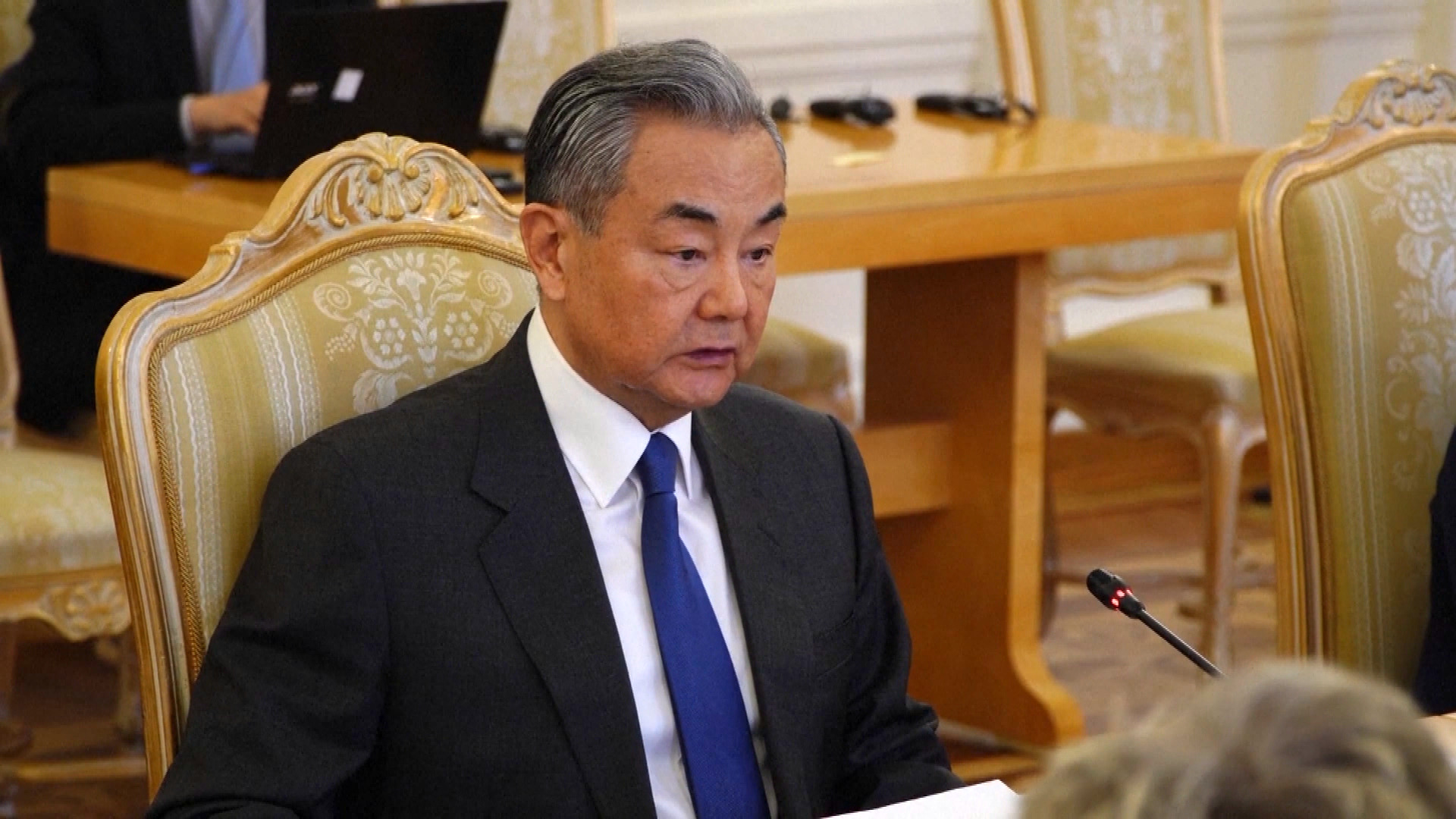 哈梅內伊身亡｜王毅：不可接受擊殺領導人、鼓動政權更迭　普京向伊朗致哀