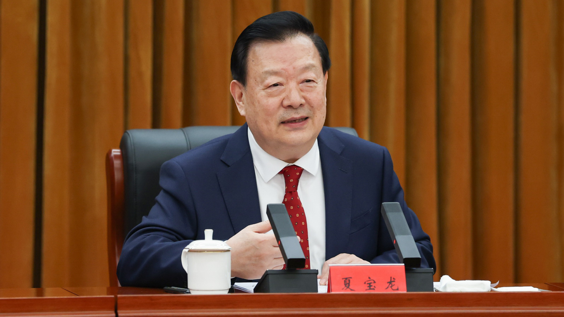 兩會｜夏寶龍晤港澳人大政協　冀充分認識「十五五」非凡意義