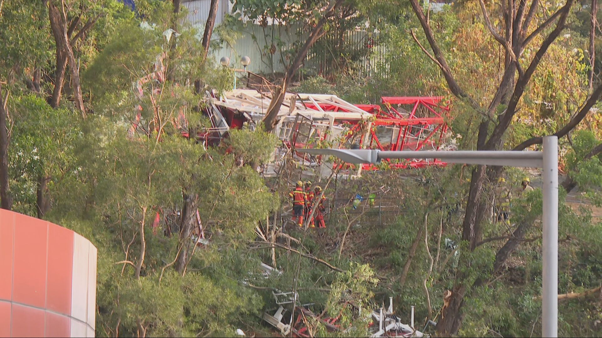 葵盛圍建築地盤塌天秤釀一死　據報為天秤操作員