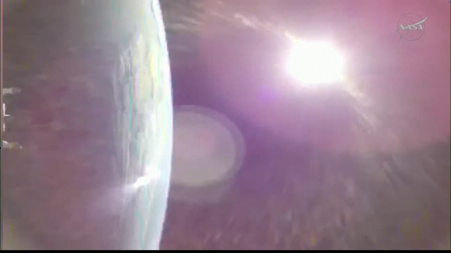 阿提密斯2號探月任務　太空船成功脫離地球軌道　預計下周初繞過月球