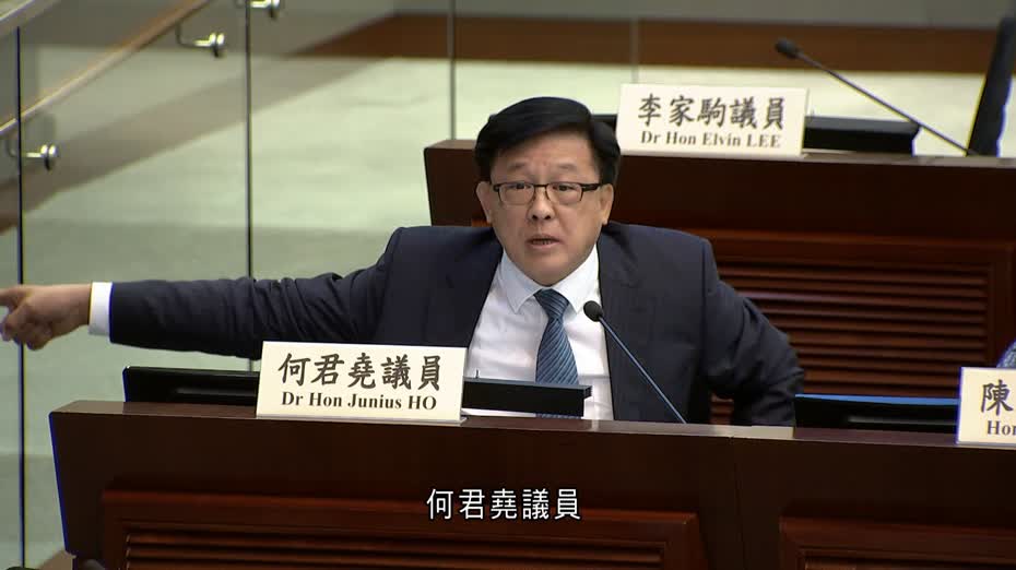 遭何君堯批「護短」　陳克勤反駁發言離題：聯想起梁國雄伎倆