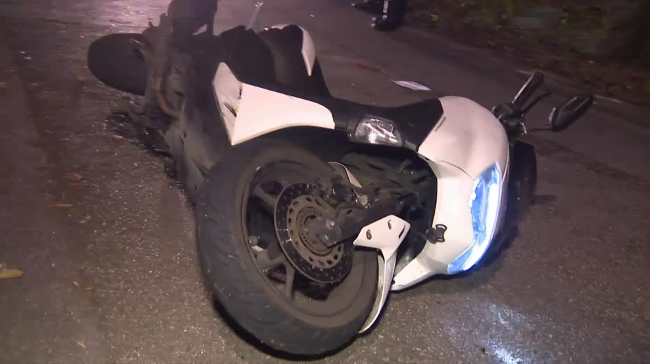 飛鵝山電單車疑輾過石塊失事　兩人受傷、當中一人昏迷