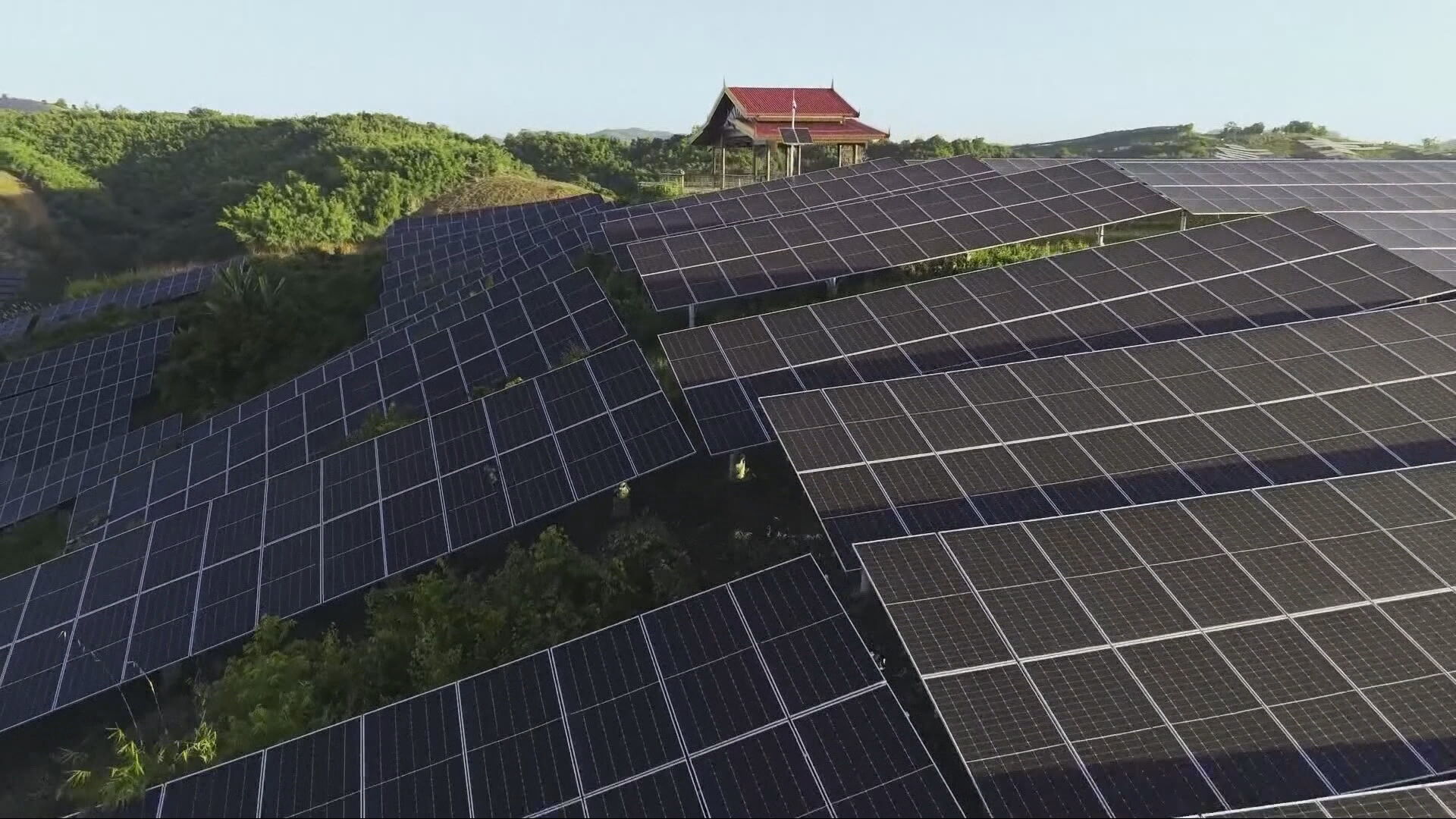 中國擬限制向美國出口太陽能製造設備