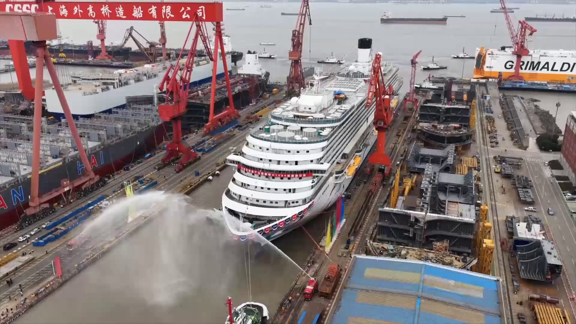 「愛達．花城號」首航從廣州出發　前往香港和越南