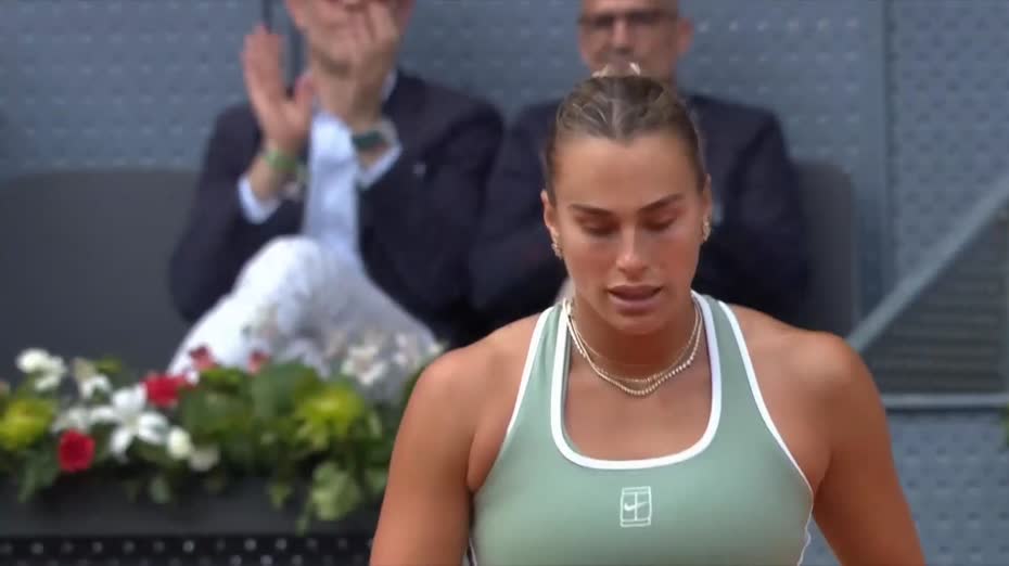 馬德里網球公開賽　莎芭蓮卡打入女單32強