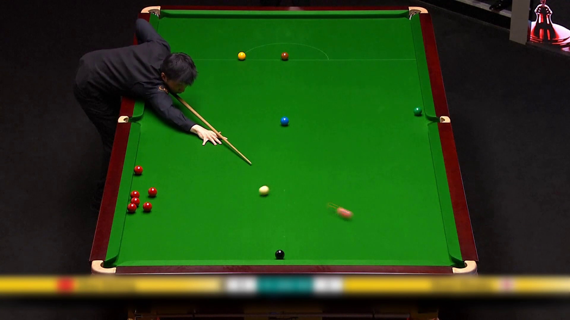 世界桌球錦標賽　中國趙心童10比13不敵英格蘭梅菲　八強止步