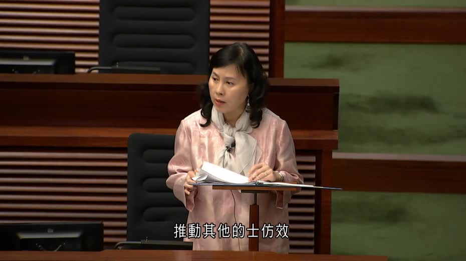 新專營巴士將強制裝司機監察系統　運物局冀車隊的士起示範作用