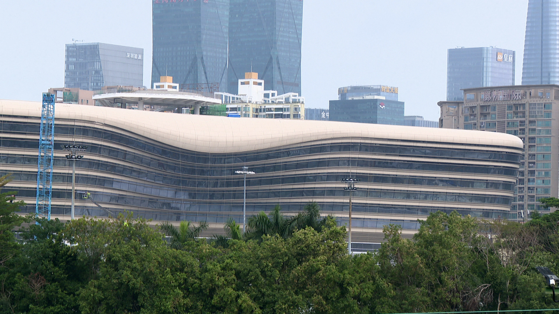 新皇崗口岸｜港方口岸區條例7.31實施　立會周三首讀　將實現5分鐘快速通關