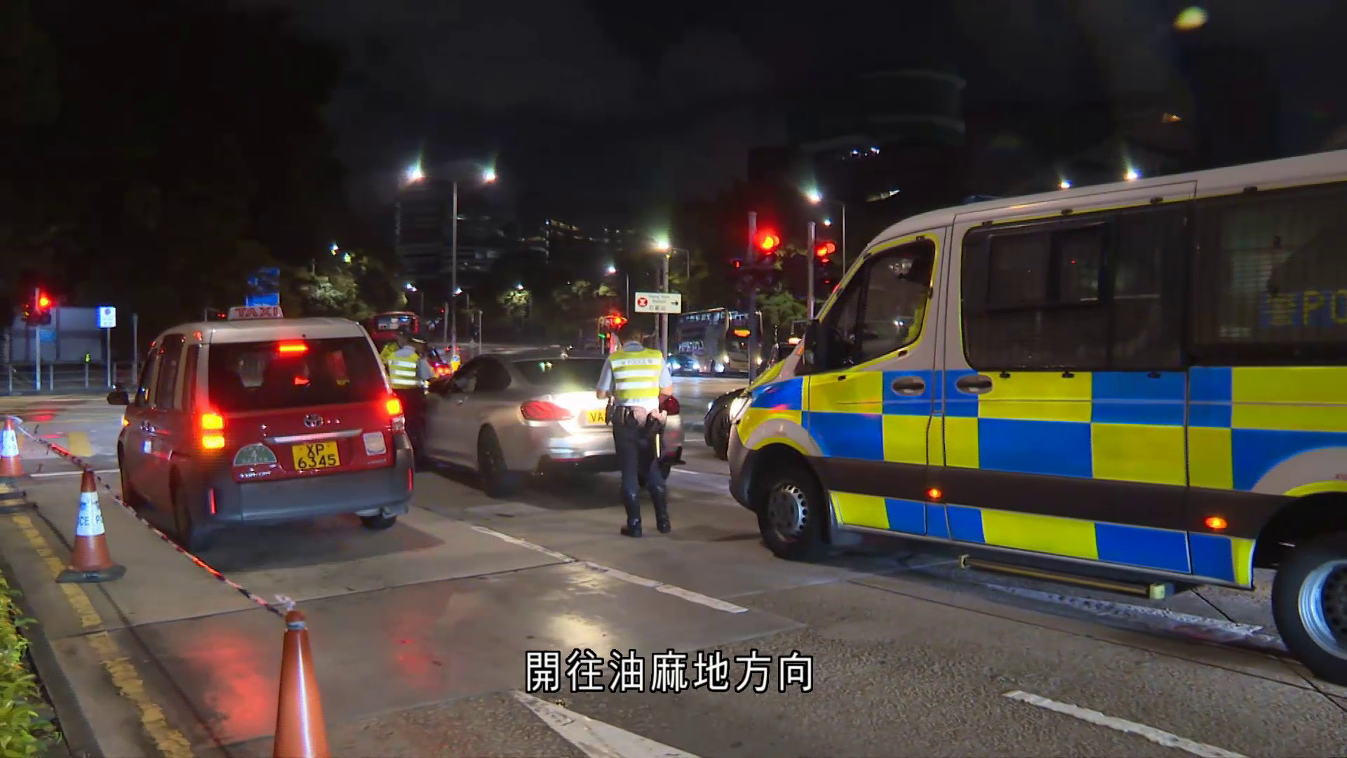 警尖沙咀截查違規私家車　揭司機被判終身停牌