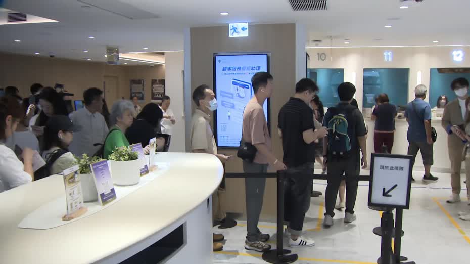 六合彩｜暑期金多寶頭獎$1億　市民：我想脫貧呀　菲傭：希望開餐廳