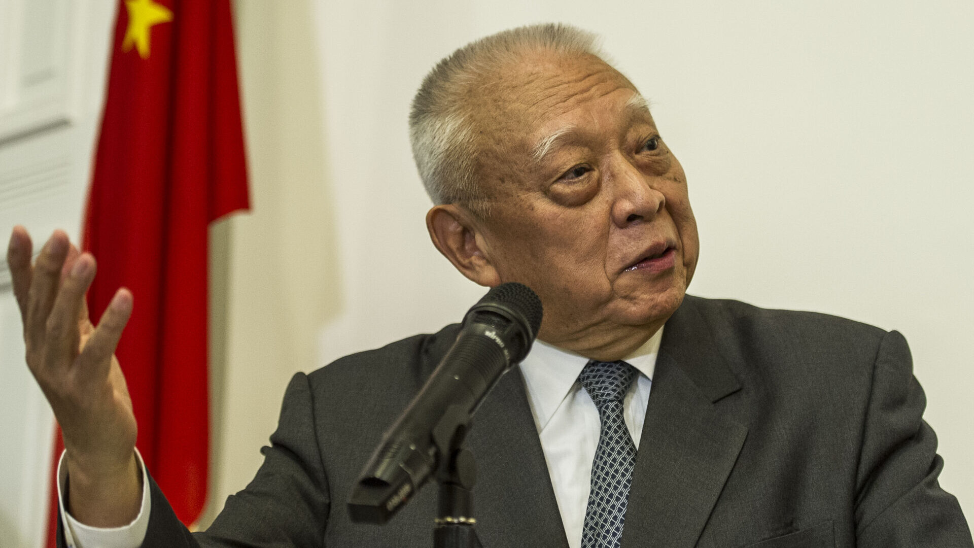 董建華逝世｜享年89歲　董建華辦公室：高風亮節精神將永垂不朽、長存心中
