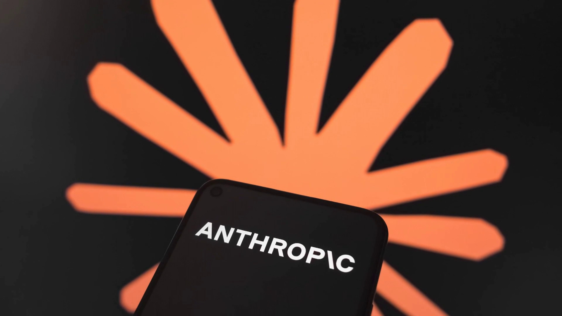 Anthropic據報計劃在美國納斯達克上市
