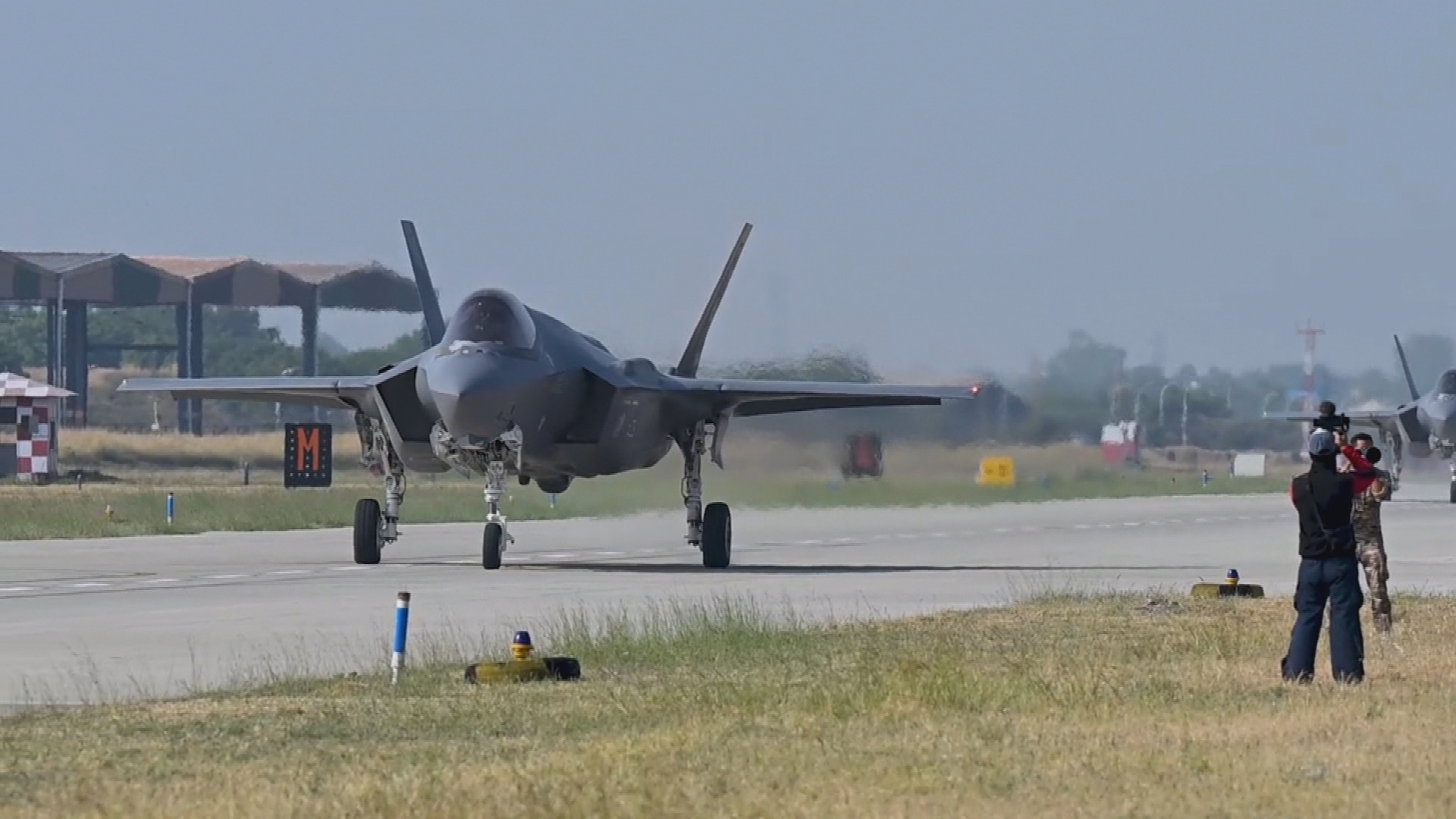 F-35零件錯運香港　彭博︰因UPS員工漏看電郵